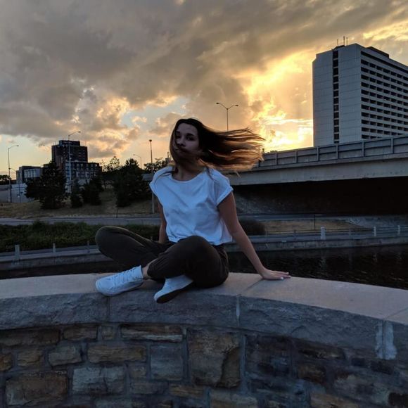 Meet your Posher, Anastasia - Picture 1 of 1